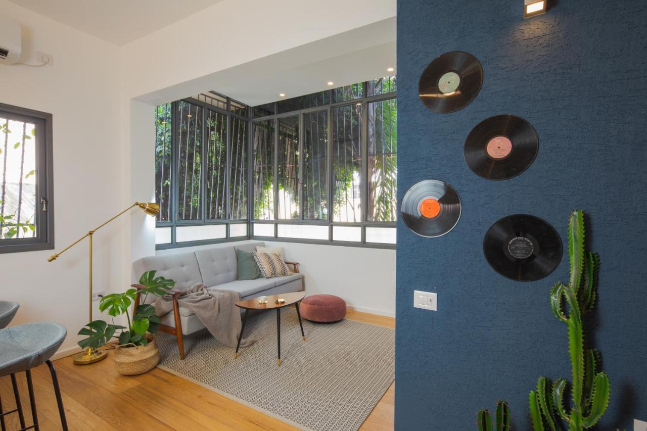 Modern Apt By The * Tel Aviv