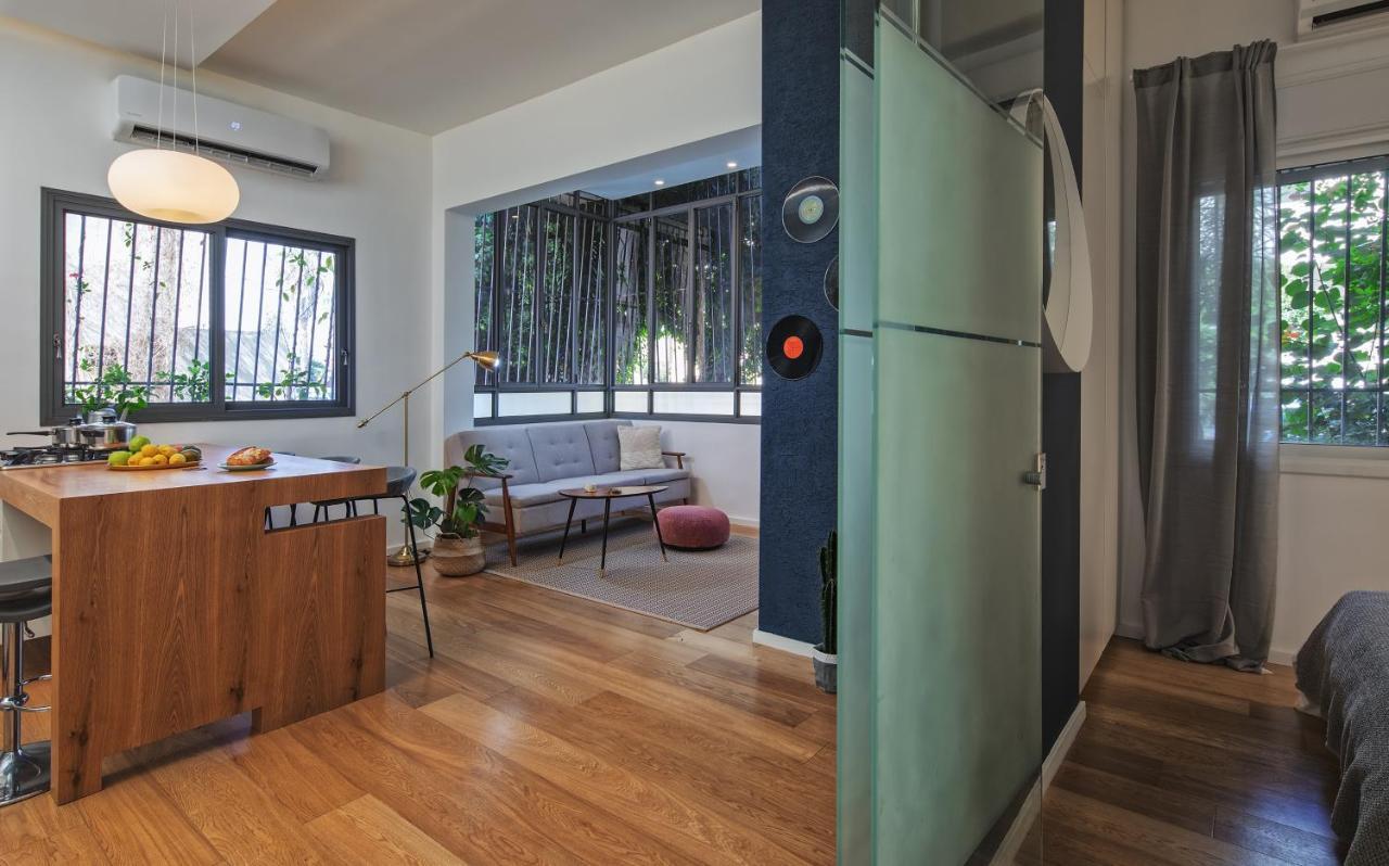 Modern Apt By The Tel Aviv